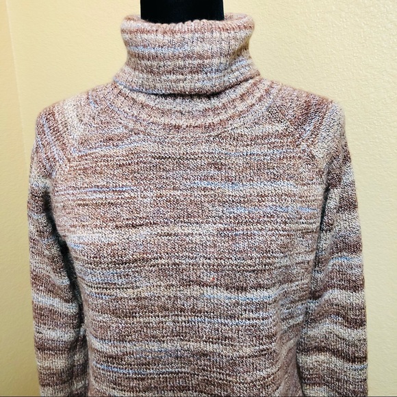Columbia Turtleneck Sweater - Picture 3 of 8